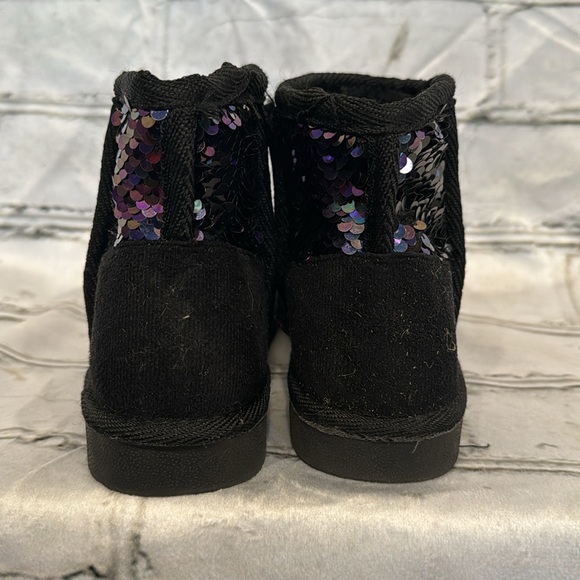 Sparkly Sequin black Little Girl boots size 13 (2 of 2) - Picture 3 of 6